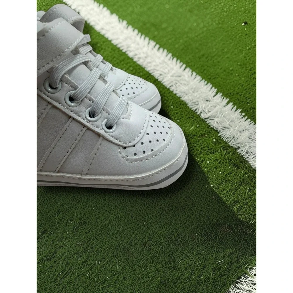 Stepping Stones First Steps White Faux Leather High Top Sneakers Size 3-6 Months